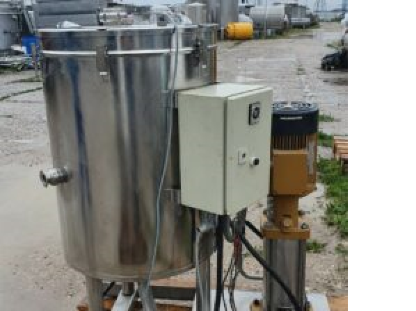 Продается  Емкость нержавеющая, объем — 0,14 куб.м.